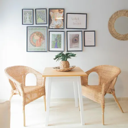 아파트 Budget 22 산 안토니 드 칼론헤